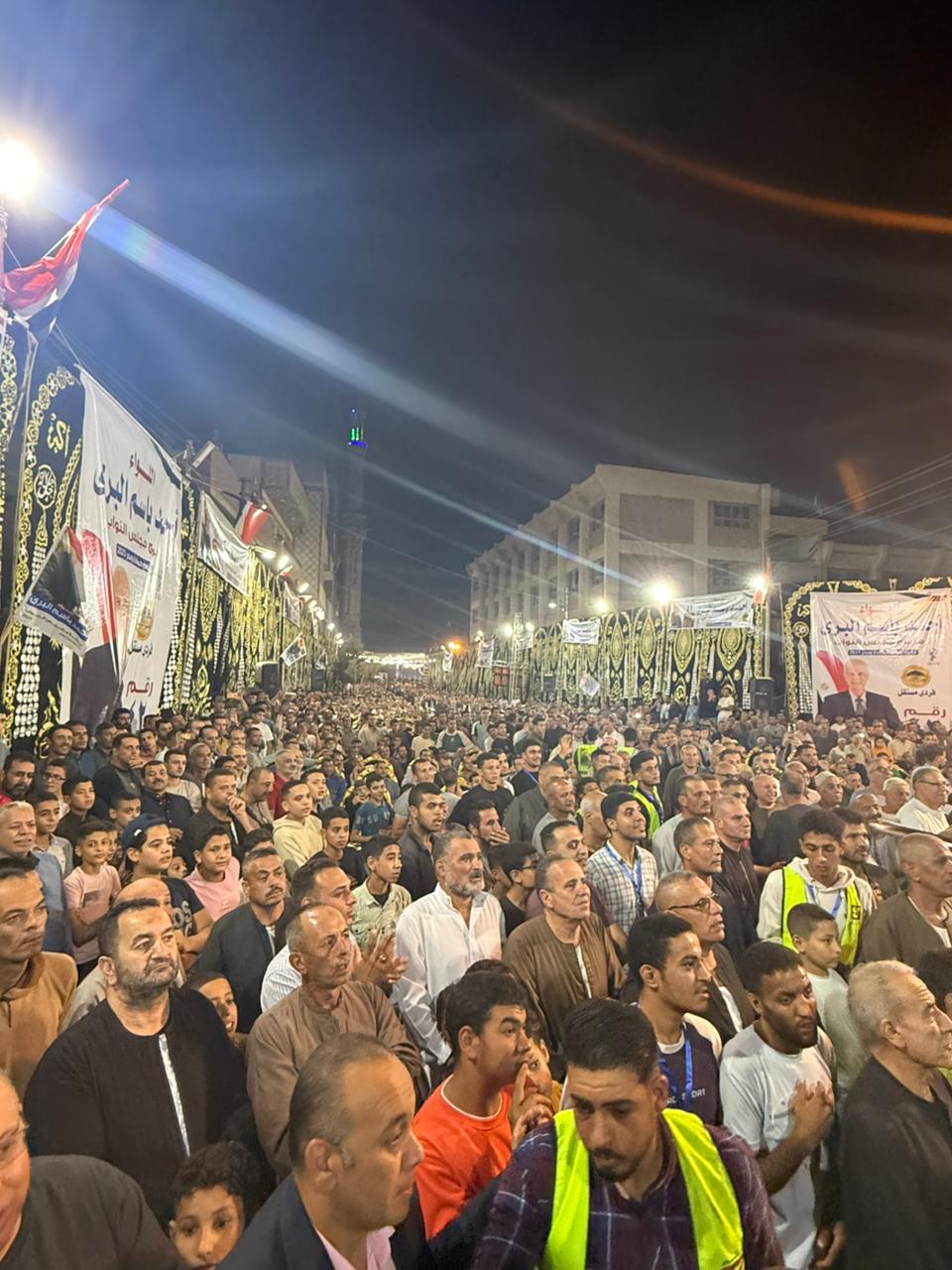 <strong>مؤتمر انتخابي حاشد من قرى كوم حمادة للواء أحمد البري</strong>