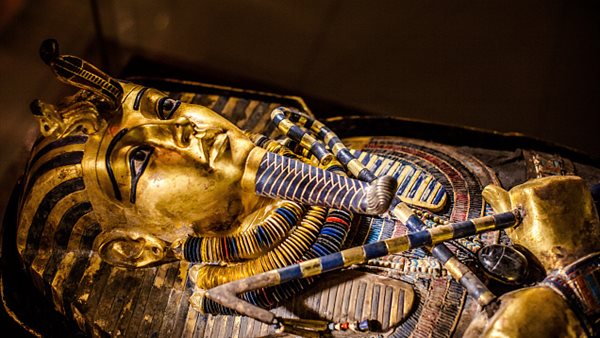 قصة اكتشاف مقبرة توت عنخ آمون على يد حسين عبد الرسول