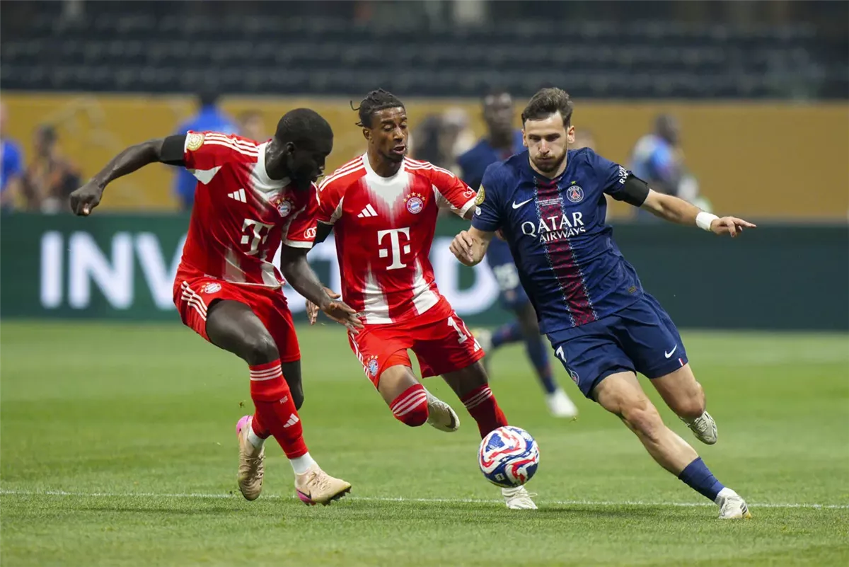 موعد مباراة باريس سان جيرمان ضد بايرن ميونخ