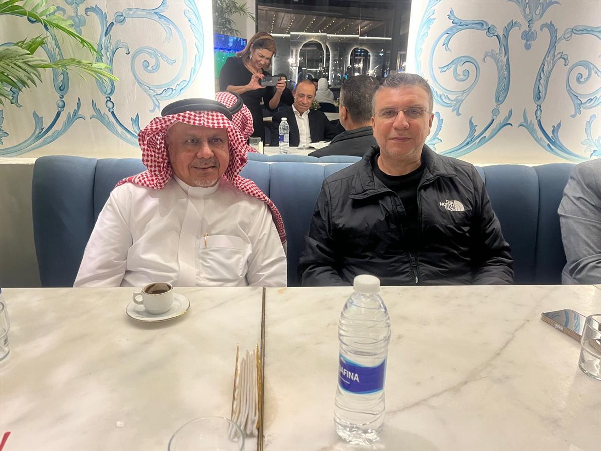 الدكتور عمرو الليثي والدكتور صالح بن إبراهيم بابعير