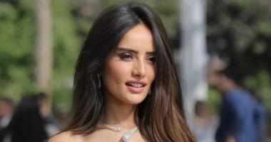 زينة من كواليس مسلسل ورد وشوكولاتة