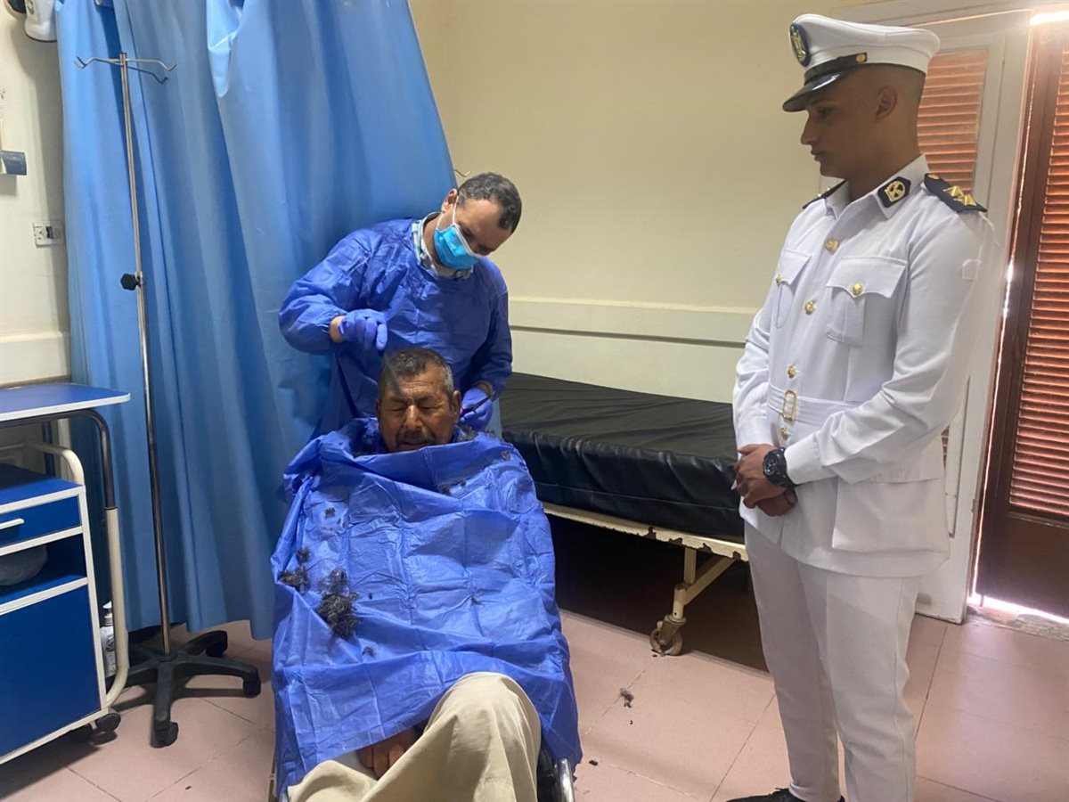 باع بيته بسبب ضائقة مالية.. أمن الفيوم ينقذ مسنا يعيش بلا مأوى 