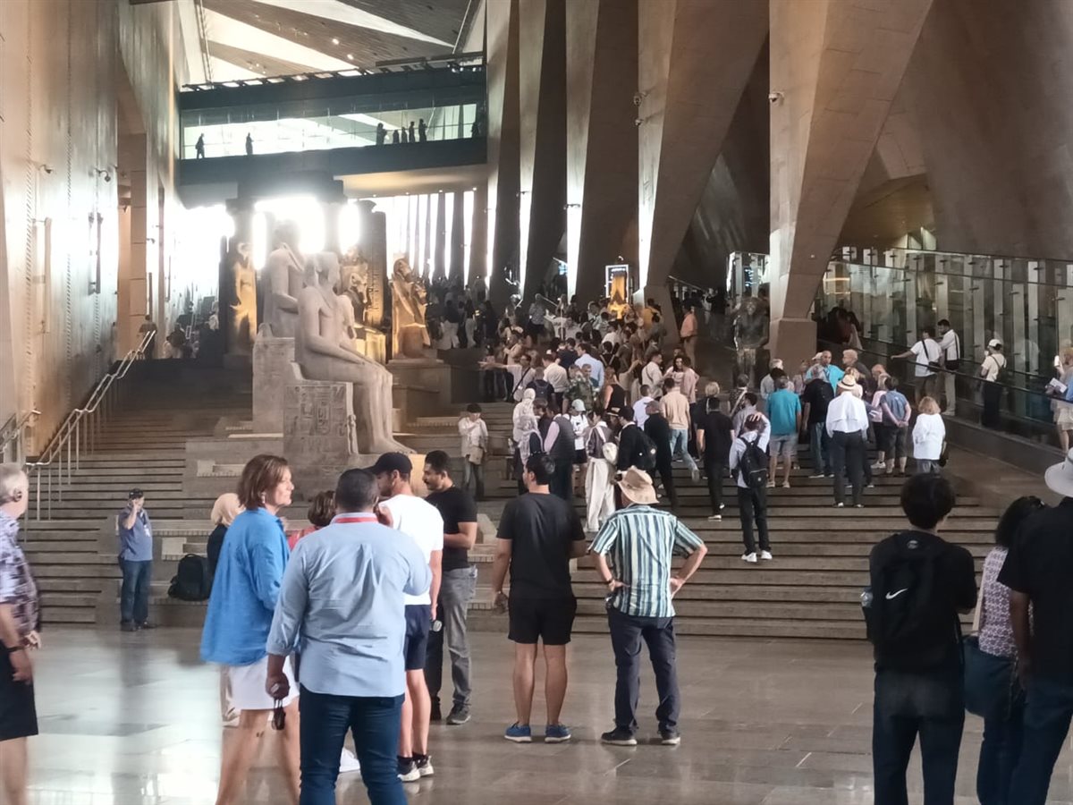 مواصلات المتحف المصري الكبير من أكتوبر