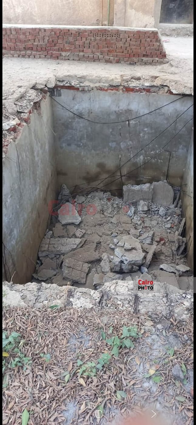انهيار خزان صرف صحي داخل مدرسة بالصف