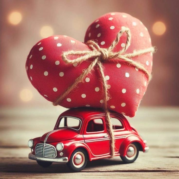 رسائل عيد الحب للمتزوجين