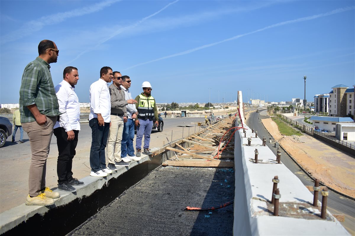 جولة رئيس مدينة العلمين