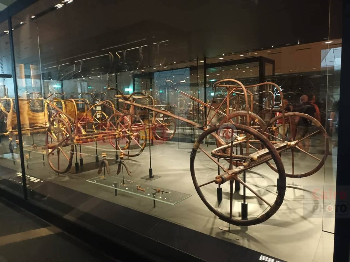 العجلات الحربية لتوت عنخ آمون