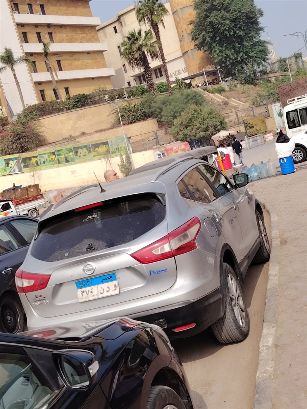 جنازة زوجة حسن العدل