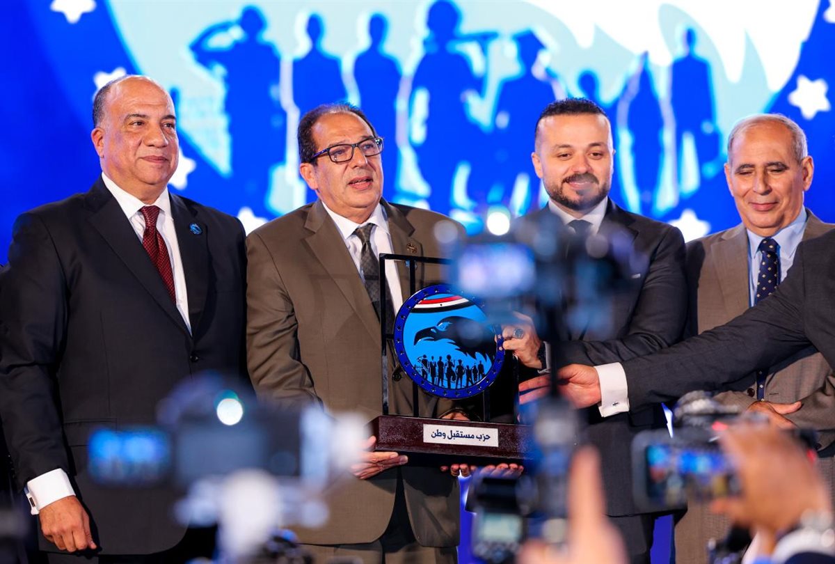 النائب محمد الجارحي من مؤتمر مستقبل وطن