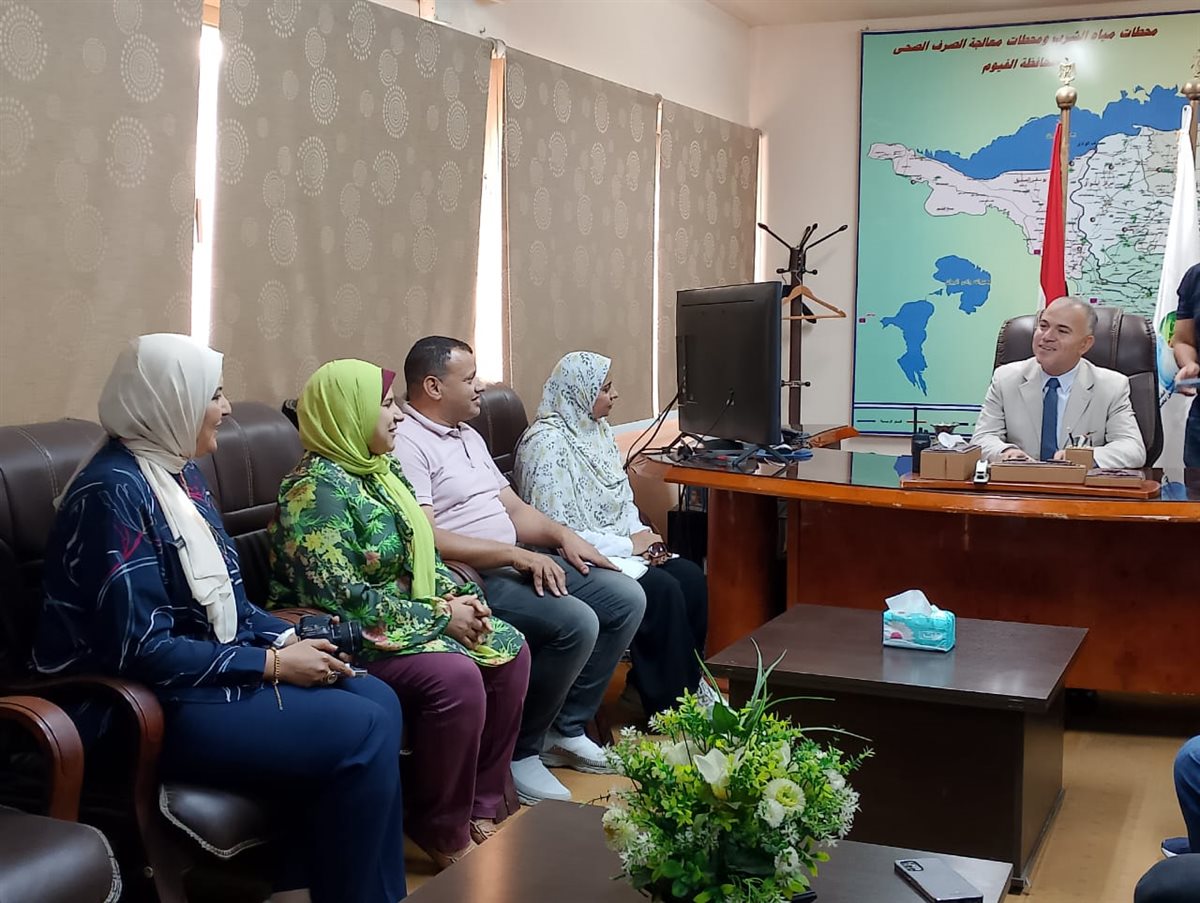 بعد توليه منصبه.. رئيس مياه الفيوم يعقد أول اجتماع مع رؤساء القطاعات ومديري العموم