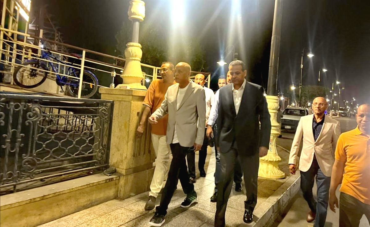 جولة محافظ الأقصر ليلا بكورنيش النيل