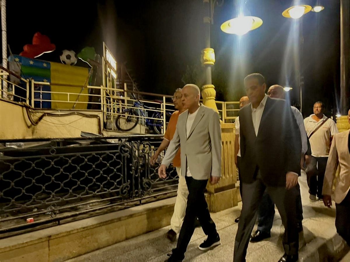 جولة محافظ الأقصر ليلا بكورنيش النيل