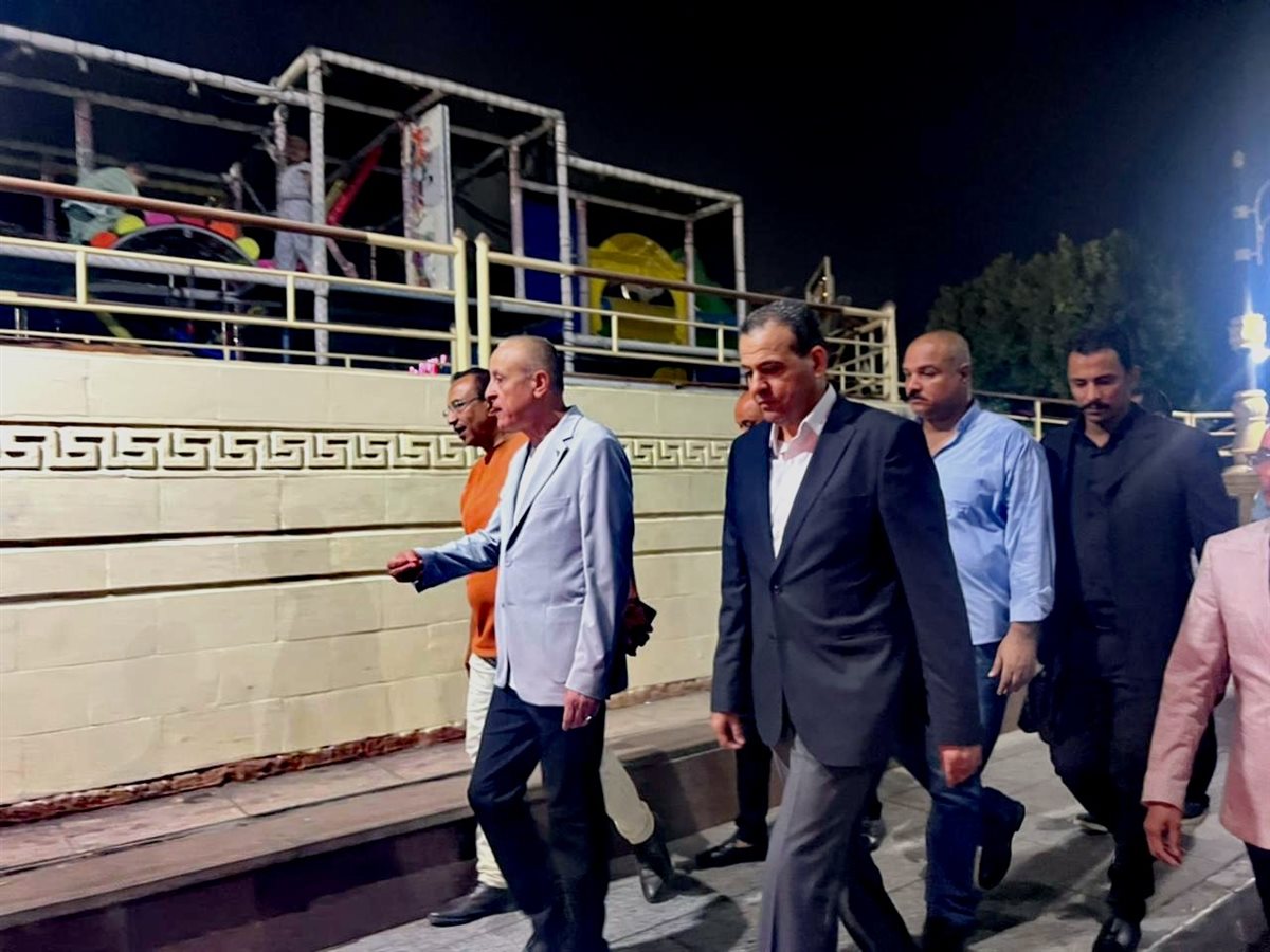 جولة محافظ الأقصر ليلا بكورنيش النيل