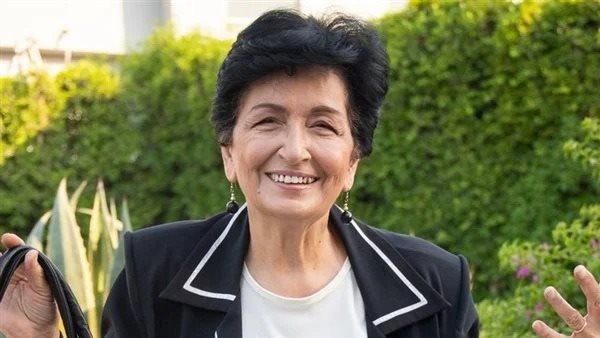 <strong>الفنانة إنعام الجريتلي</strong>