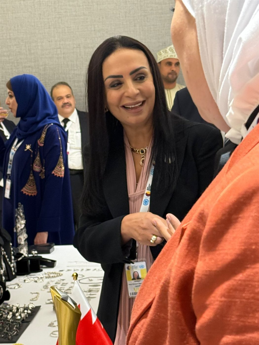 وزيرة التضامن تفتتح فعاليات المعرض العربي للأسر المنتجة على هامش حدث عربي رفيع المستوى بالدوحة