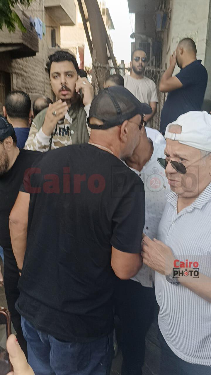 خروج جثمان أحمد عبد الله من مسجد السراج المنير لنقله إلى مثواه الأخير