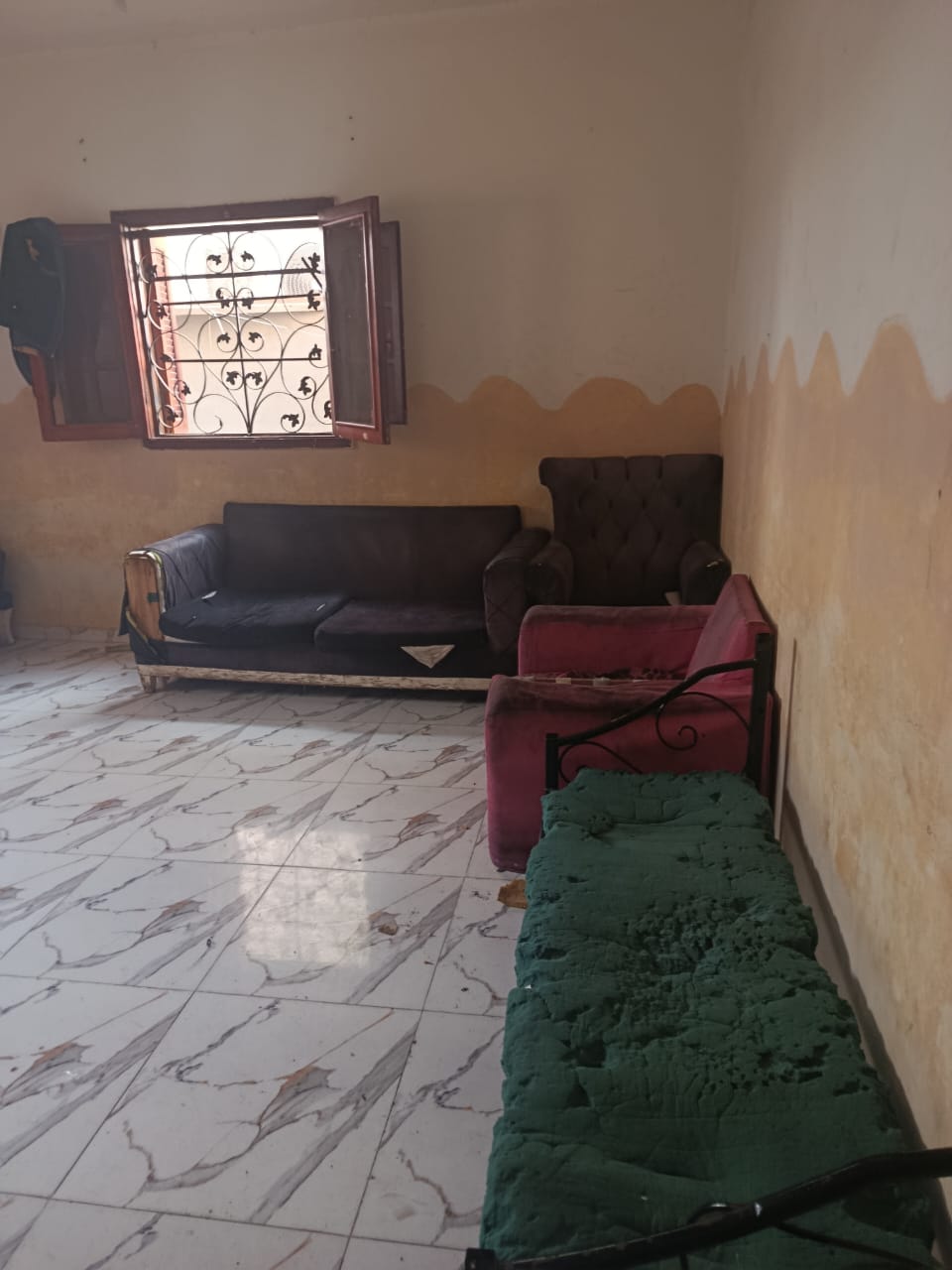 الصحة تغلق مراكز غير مرخصة لعلاج الإدمان في مدينة العبور