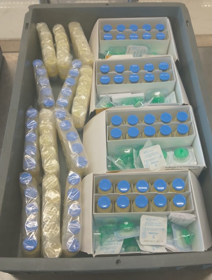 أدوية مهربة 