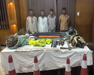 القبض على المتهمين بسرقة كابلات الإنترنت في سوهاج