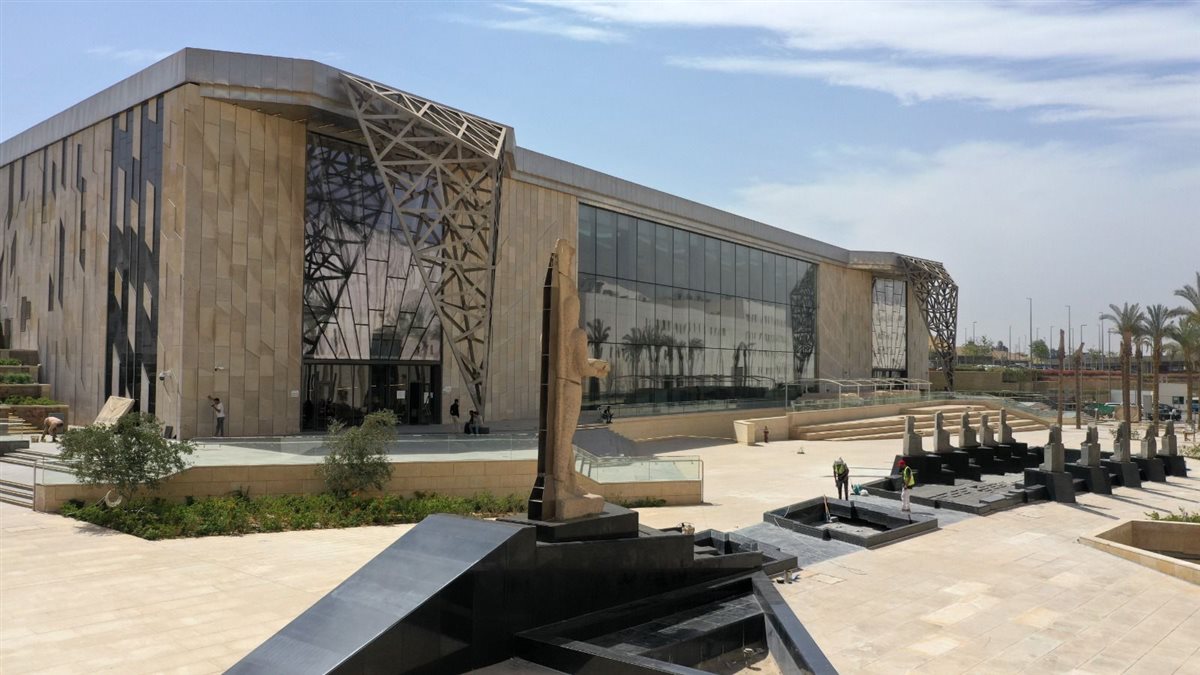 متحف مركب خوفو