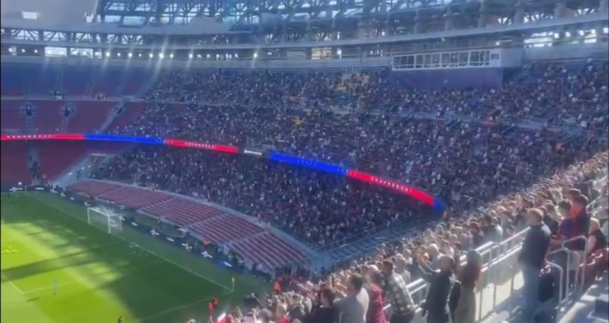 <strong>برشلونة يفتح كامب نو أمام الجماهير بعد تجديده</strong>