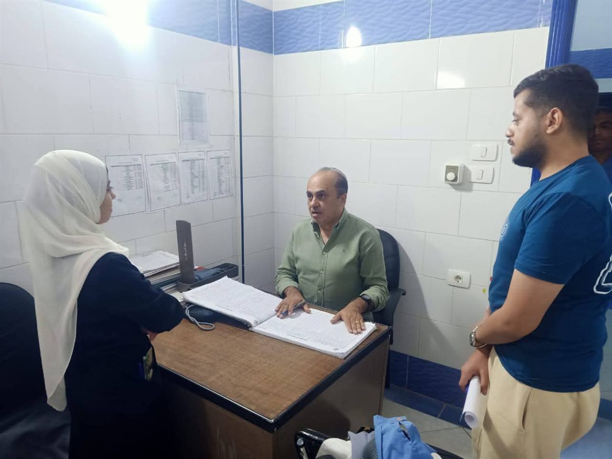 جانب من جولة وكيل وزارة الصحة