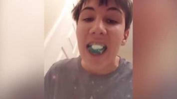 تحدي تناول مسحوق الغسيل