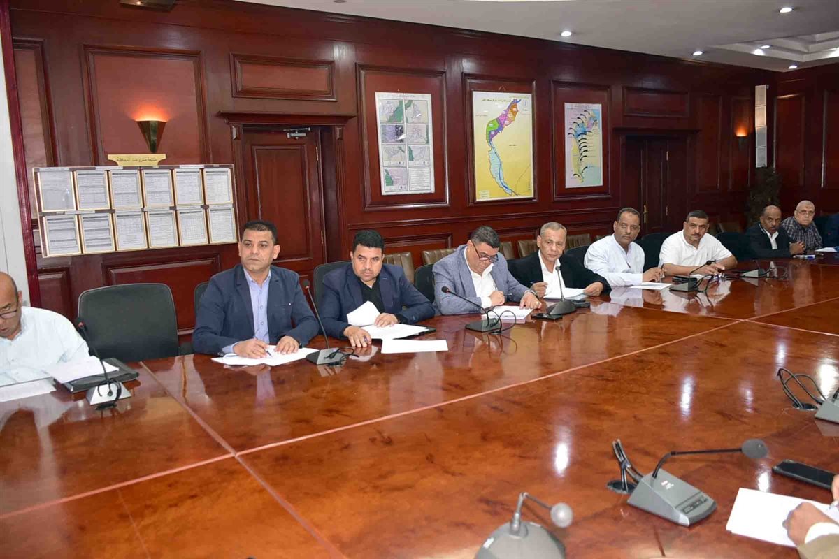 اجتماع محافظ الأقصر