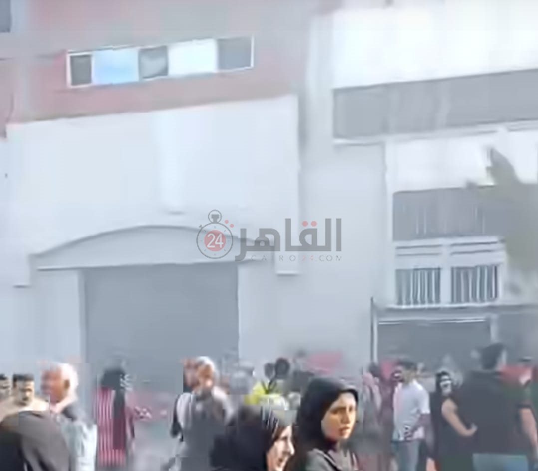 جانب من الحريق