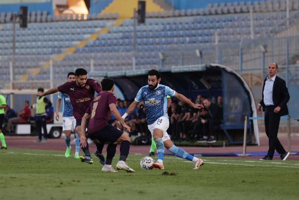 القنوات الناقلة لـ بث مباشر مباراة بيراميدز وسيراميكا كليوباترا اليوم في كأس السوبر المصري 