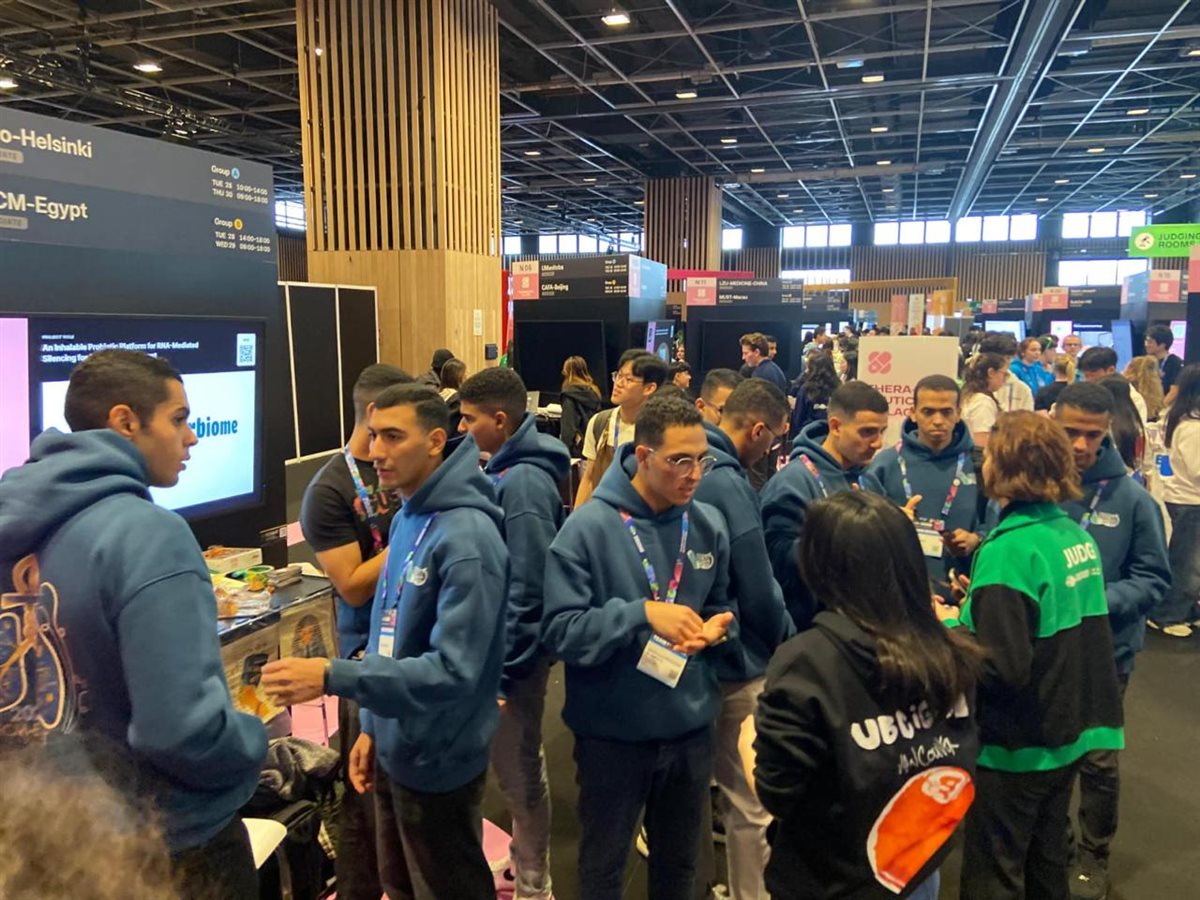  الميدالية الذهبية فى المسابقة العالمية للهندسة الوراثية 