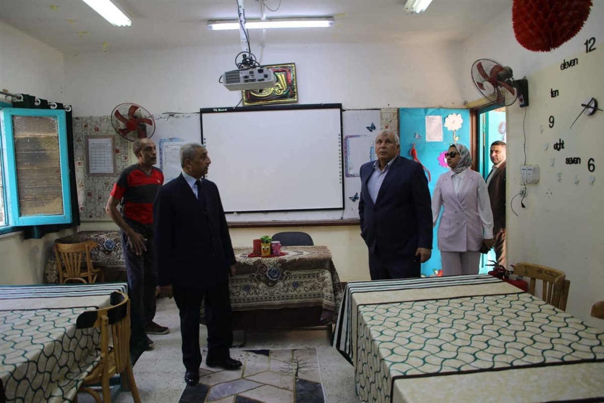 جانب من جولة محافظ الوادي الجديد