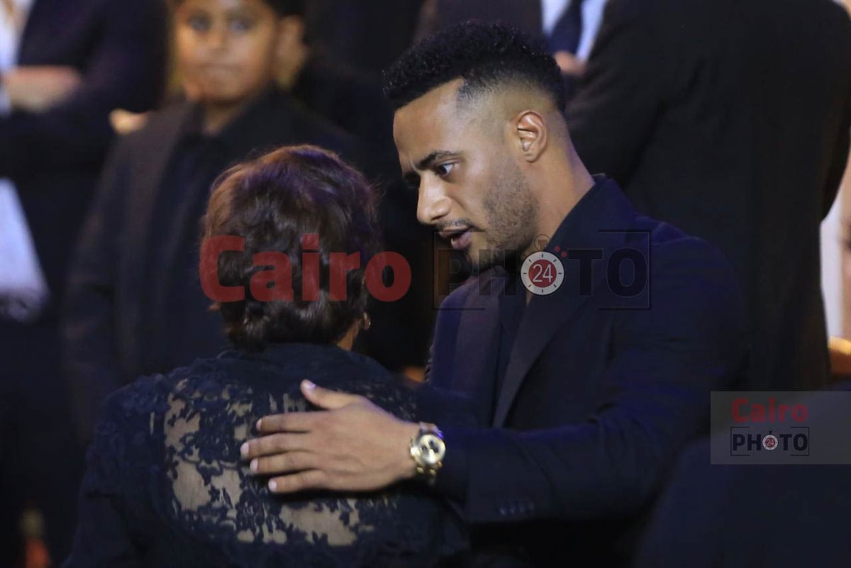 نجوم الفن والإعلام في عزاء والد محمد رمضان بمسجد الشرطة بالشيخ زايد