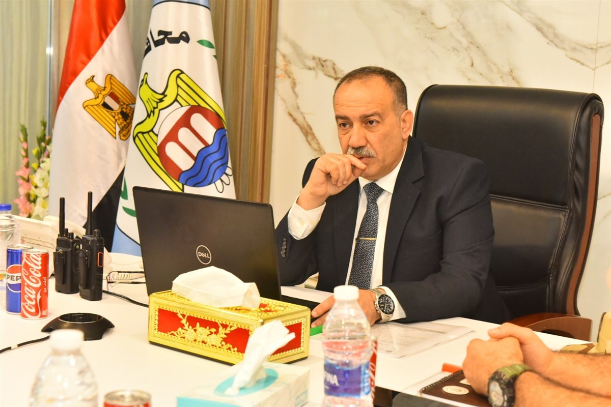 محافظ أسيوط