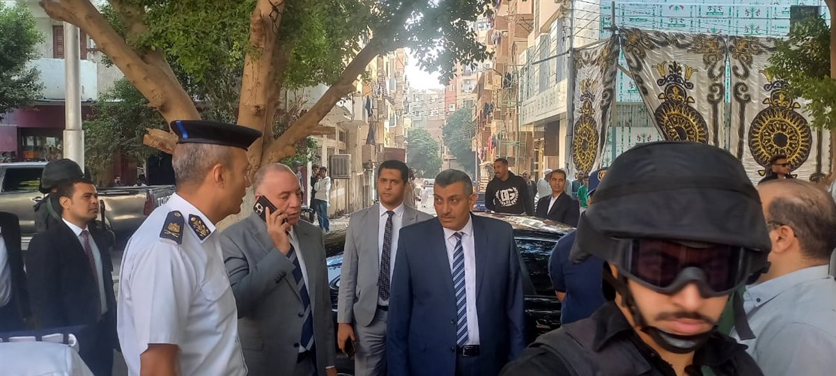 القيادات الأمنية تتفقد لجان انتخابات مجلس النواب بقنا