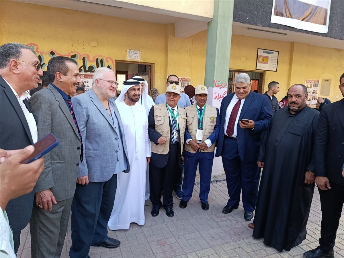 وفد عربي يتابع سير العملية الانتخابية في الجيزة