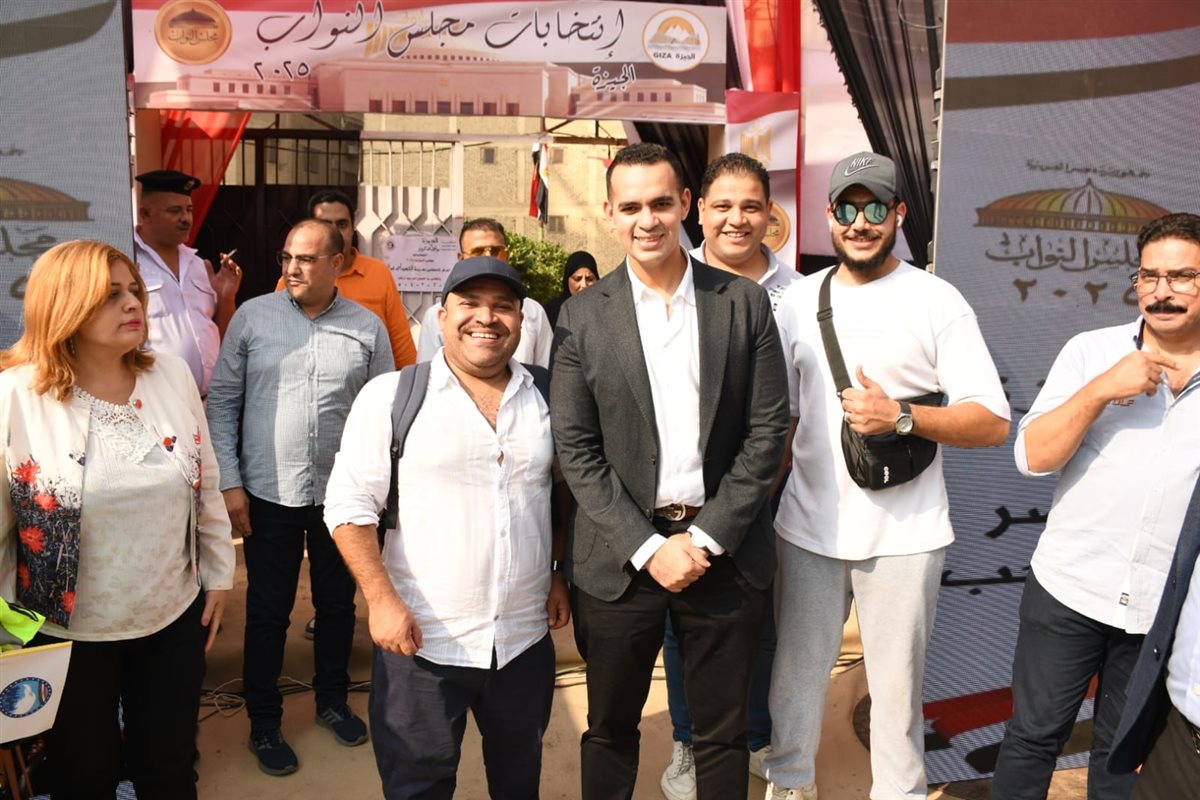 <strong>النائب محمود هشام توشكى يدلي بصوته في انتخابات النواب</strong>