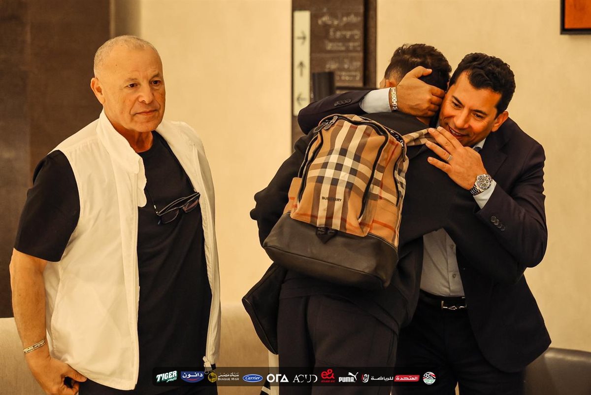 لقاء وزير الرياضة وأبو ريدة مع منتخب مصر (4)