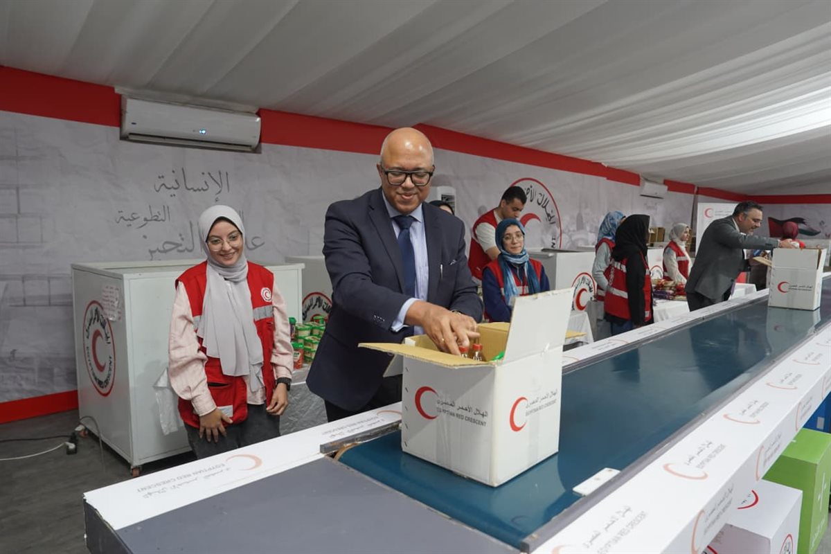 اجتماع بين الهلال الأحمر المصري ومنظمة الصحة العالمية