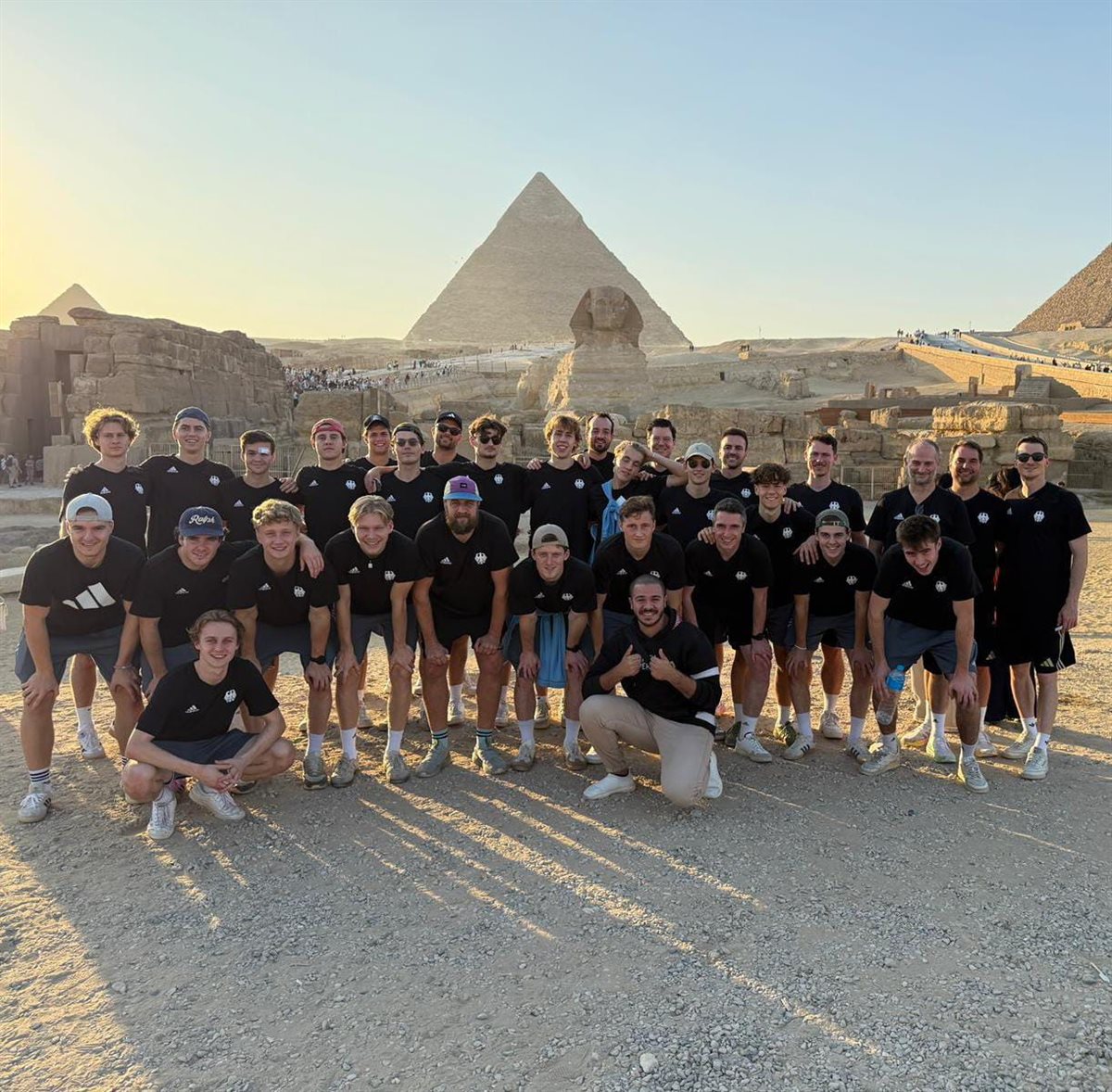 <strong>منتخب ألمانيا للهوكي يزور الأهرامات والمتحف المصري الكبير</strong>
