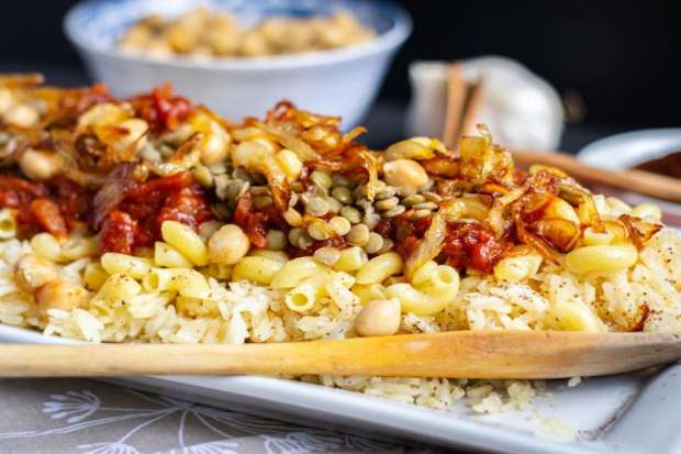 طريقة عمل الكشري في حلة واحدة