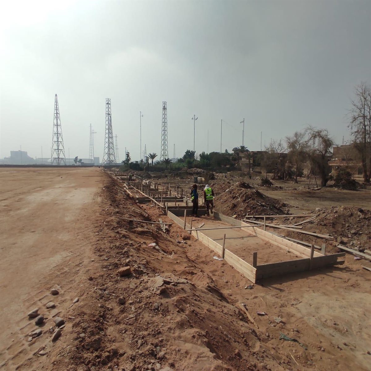 وزيرة التنمية المحلية تتابع جهود إخلاء مقابر السيارات بالقاهرة وإنشاء حضّانة متطورة لتجميع سيارات المضبوطات بالقليوبية