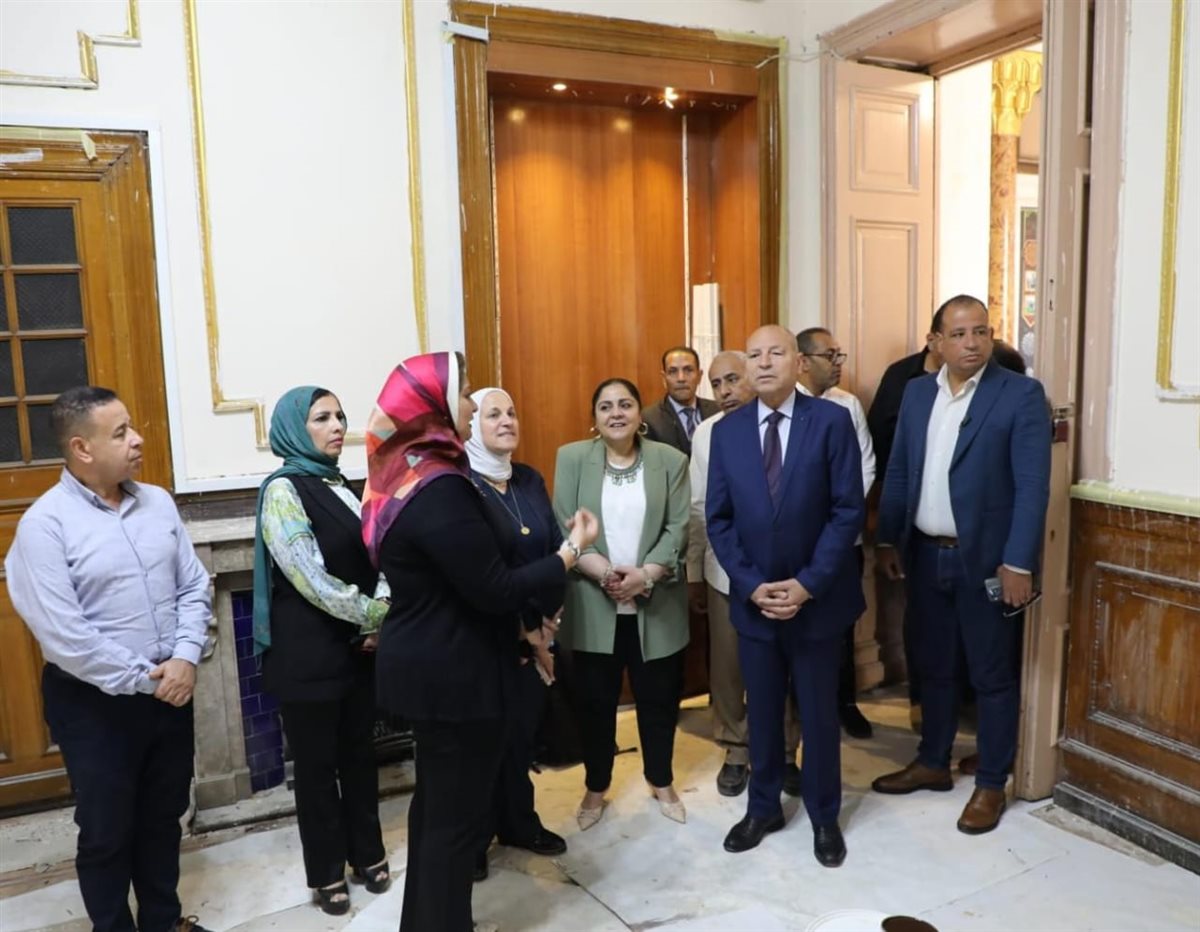 محافظ القاهرة يتفقد استعدادات اللجان والمقار الانتخابية لانتخابات مجلس النواب 2025
