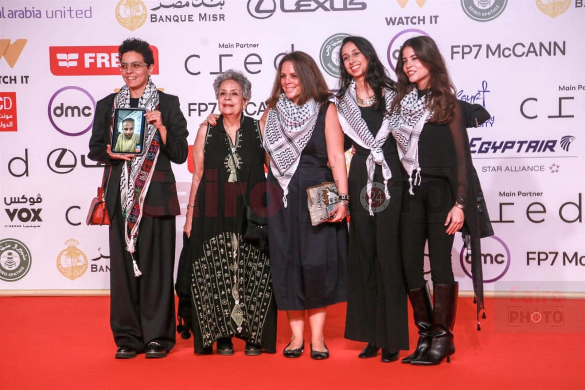 لقطات لنجوم الفن في مهرجان القاهرة السينمائي