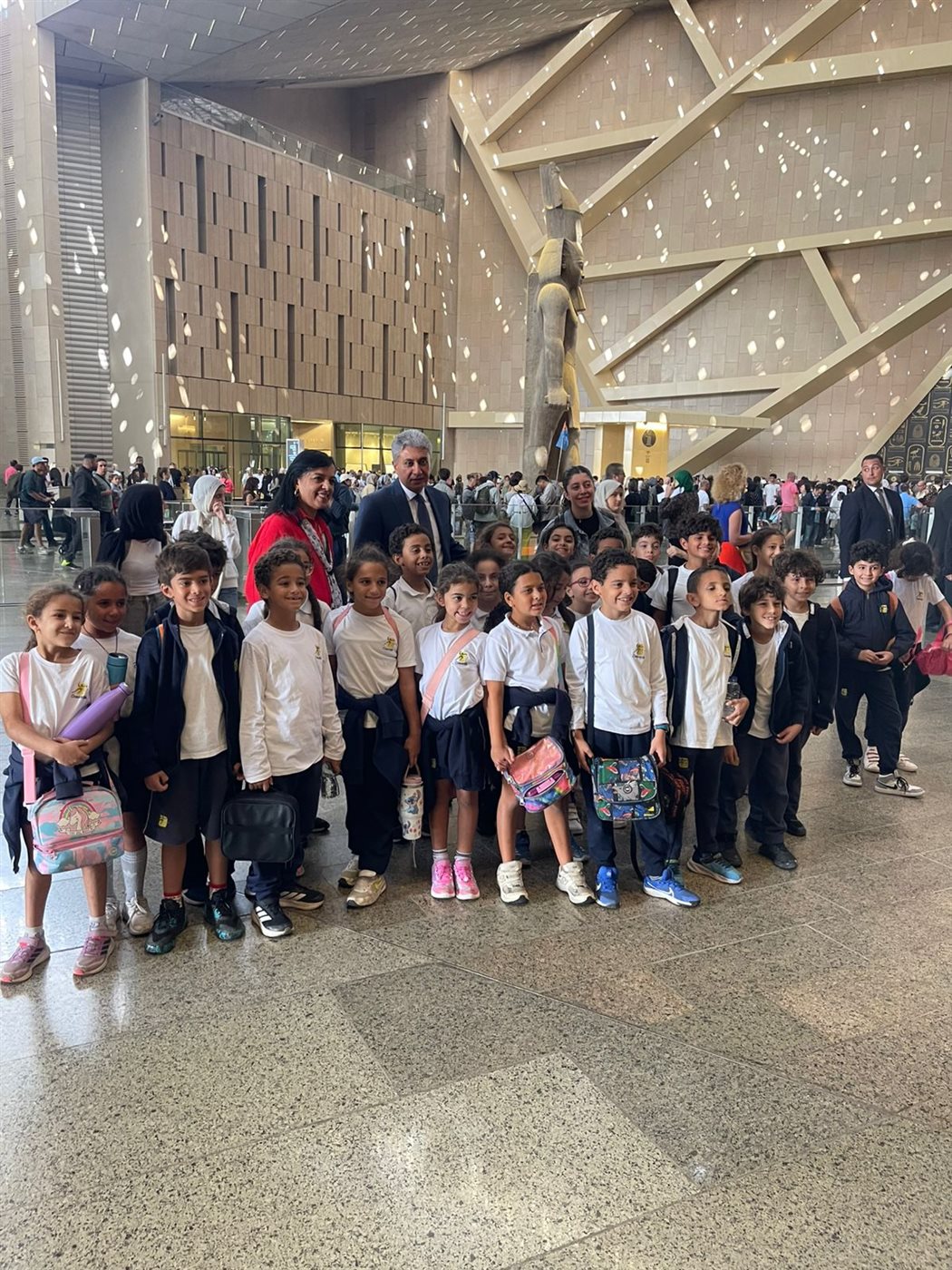  السيد شريف فتحي وزير السياحة والآثار