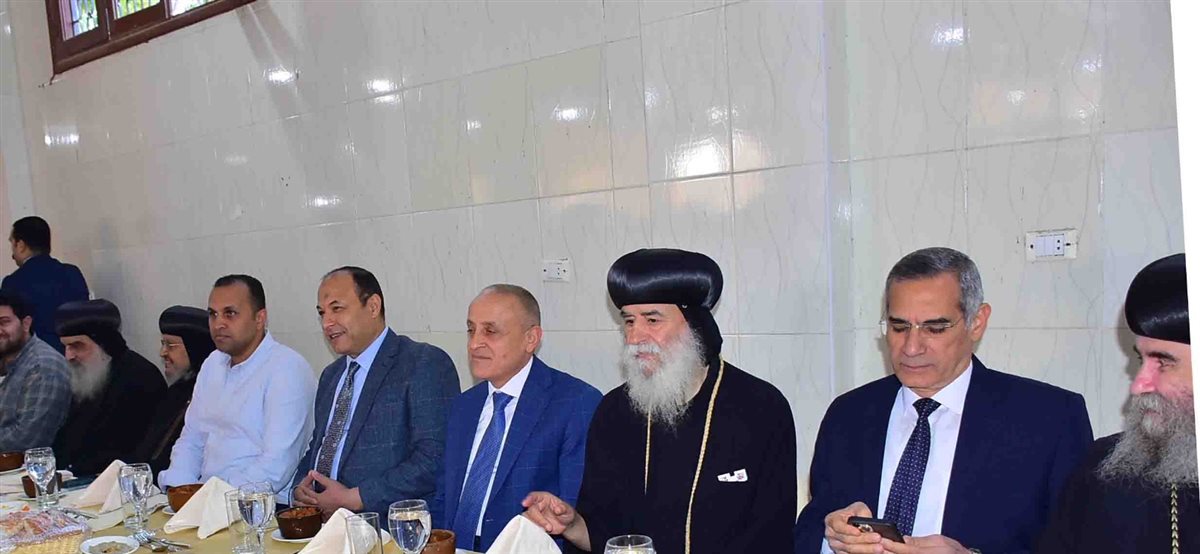 محافظ الأقصر بدير مارجرجس 