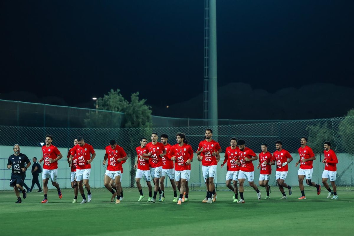 <strong>منتخب مصر يختتم تدريباته استعدادا لمواجهة أوزبكستان غدا </strong>