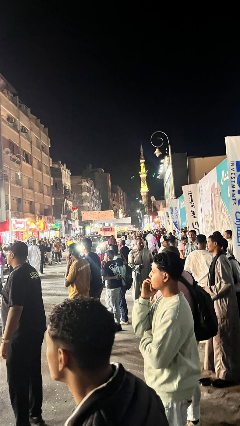 إغلاق فرع بلبن في قنا