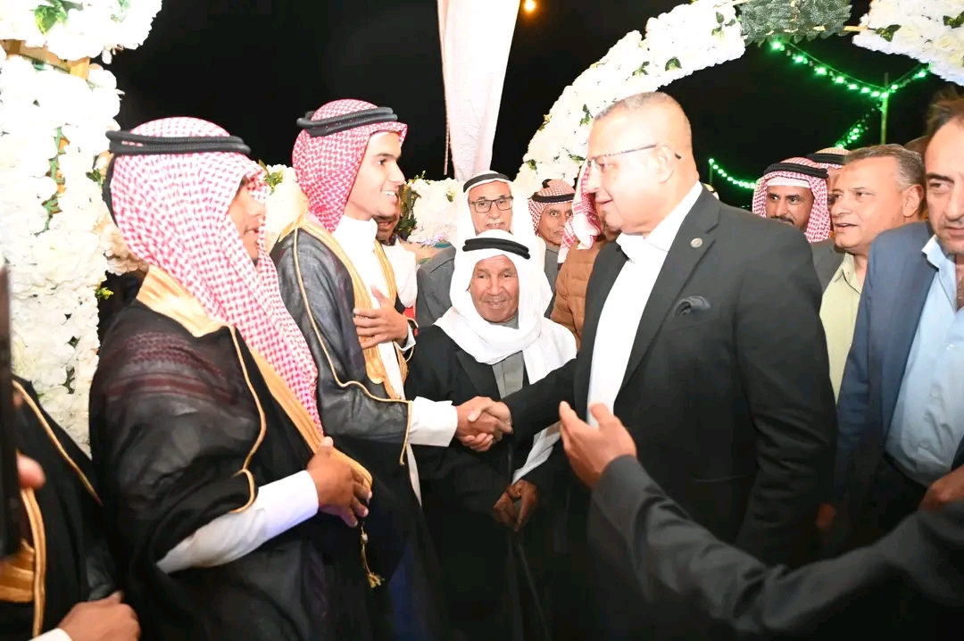 محافظ جنوب سيناء يشهد حفل زفاف بدوي جماعي في مدينة دهب