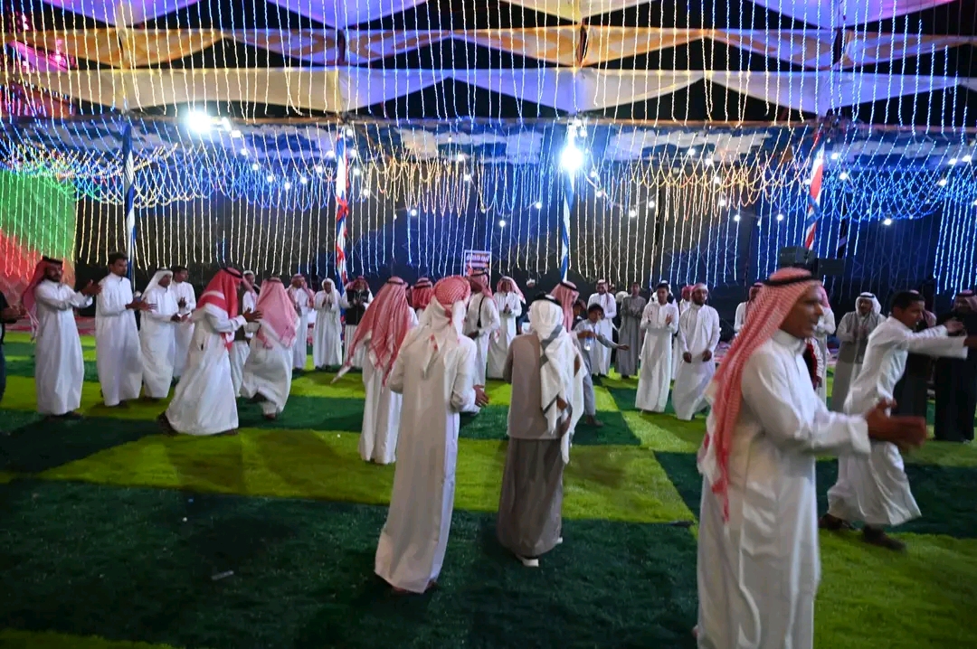 محافظ جنوب سيناء يشهد حفل زفاف بدوي جماعي في مدينة دهب